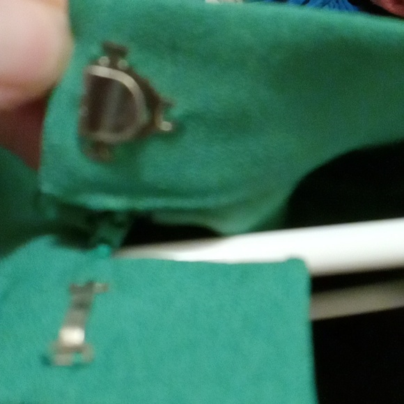 Lisa Rene 2 pc suit 10 - Picture 10 of 13